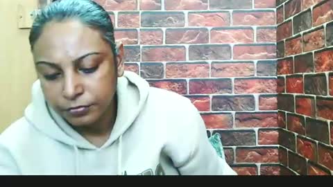 indian_spice_girl online show from 06/22/26, 09:17