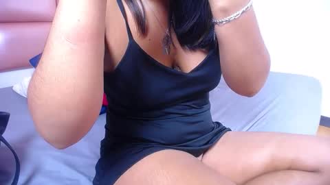 indian_whore18 online show from 11/29/25, 07:06