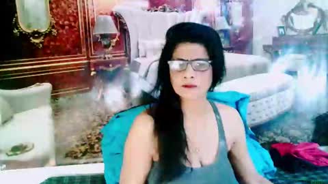 Femiez online show from 01/06/25, 05:41