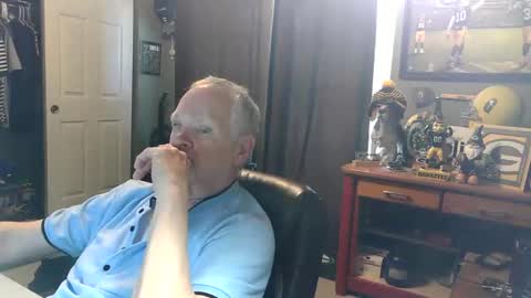 Papa online show from 05/21/26, 01:07