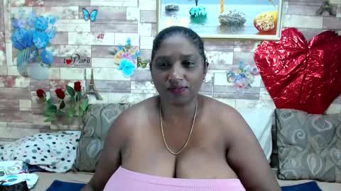 Snapshot of indianblue3 chatting on 02/11/25, 06:11 tracy online show from 02/11/25, 06:11