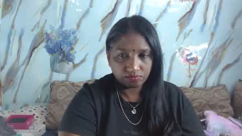 Snapshot of indianblue3 chatting on 04/22/26, 10:28 tracy online show from 04/22/26, 10:28