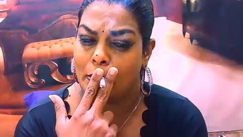 indiancherrypie online show from 07/16/26, 09:37