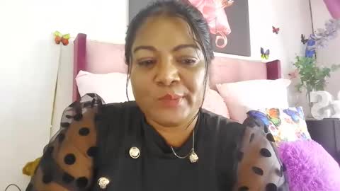 indiandelia online show from 01/12/25, 09:40