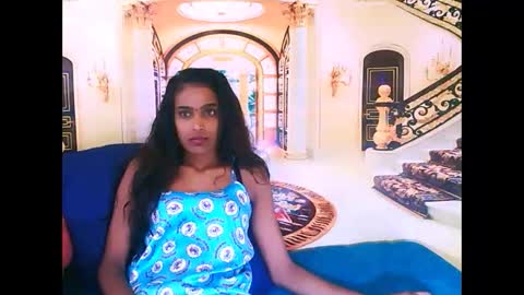 Zoey online show from 10/25/25, 06:21