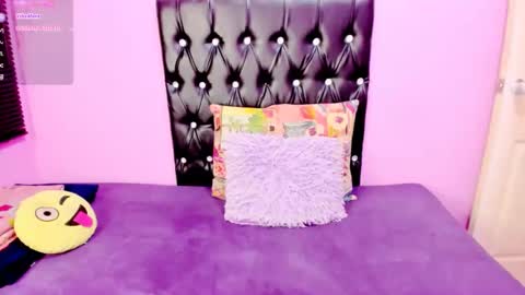 PARADISEQUEEN online show from 02/06/25, 05:03