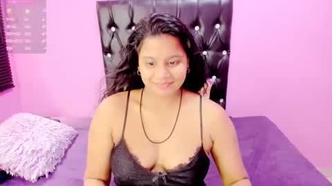 PARADISEQUEEN online show from 02/08/25, 09:24
