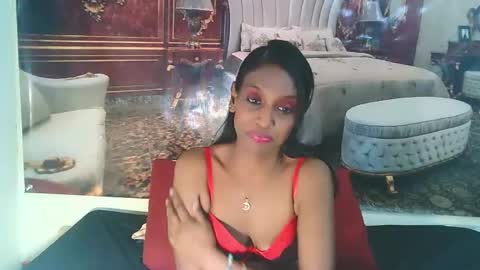 Leah online show from 12/11/24, 08:47