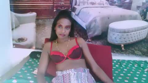 Leah online show from 12/29/24, 08:48
