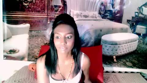 Leah online show from 01/03/25, 07:38