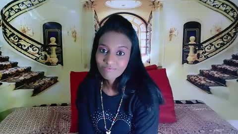 Leah online show from 01/06/25, 04:02