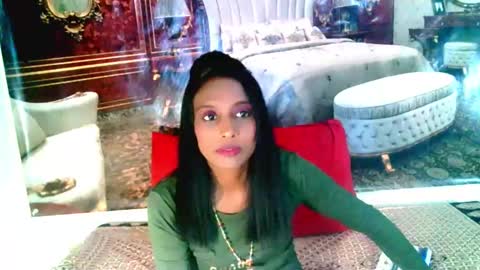 Leah online show from 01/13/25, 05:23