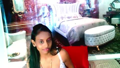 Leah online show from 01/13/25, 12:02