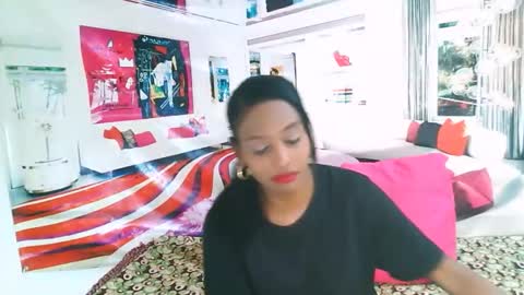 Leah online show from 09/10/25, 05:13