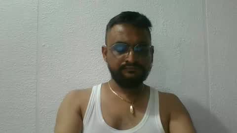 Indian lover online show from 09/13/25, 09:20