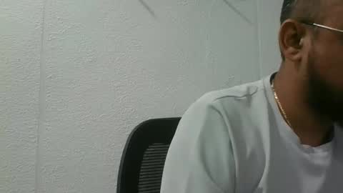 Indian lover online show from 09/22/25, 05:42