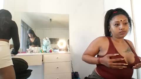 indianpandora online show from 10/28/25, 06:06