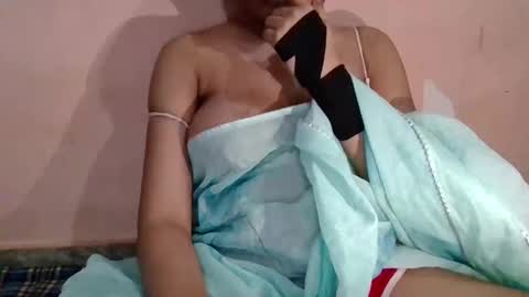 Snapshot of indianpatakha chatting on 09/18/25, 10:01 indianpatakha online show from 09/18/25, 10:01