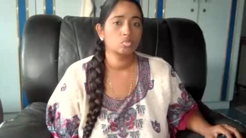 Indianpalgal69 online show from 12/10/24, 11:54