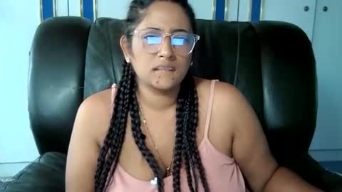 Indianpalgal69 online show from 02/24/25, 12:26