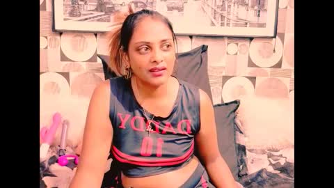 indianplaymate online show from 12/05/25, 06:15