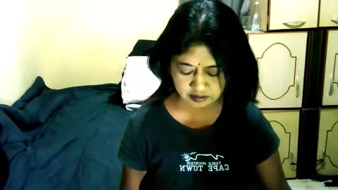 indianpleasures21 online show from 05/13/26, 06:44