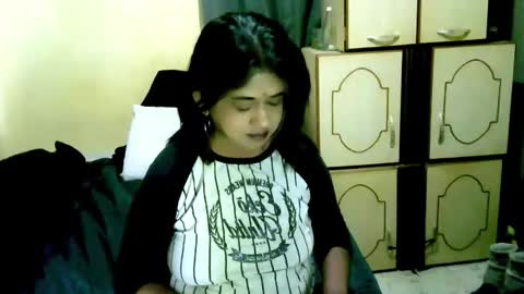 indianpleasures21 online show from 06/01/26, 07:04
