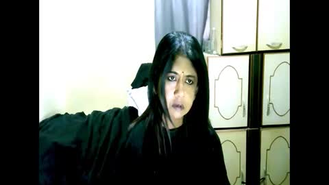 indianpleasures21 online show from 06/04/26, 10:21