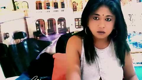 Mika online show from 10/06/25, 04:54