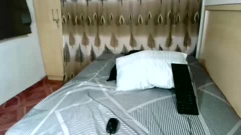 goddess online show from 02/19/25, 12:14