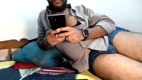 Snapshot of indiansexy_monster chatting on 10/02/25, 07:37 indiansexy_monster online show from 10/02/25, 07:37