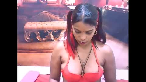indiansexyass4u2luv online show from 01/26/25, 06:48