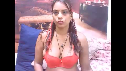 indiansexyass4u2luv online show from 02/24/25, 11:41