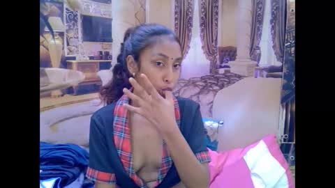 Snapshot of indiansexybutt4u2luv chatting on 03/09/26, 07:12 indiansexybutt4u2luv online show from 03/09/26, 07:12