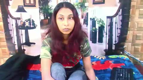 Snapshot of indiansexybutt4u2luv chatting on 05/14/26, 05:47 indiansexybutt4u2luv online show from 05/14/26, 05:47