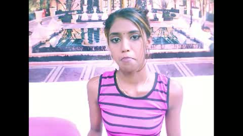 indiansexyslender4u2luv online show from 01/10/25, 09:13