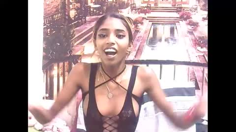 indiansexyslender4u2luv online show from 01/13/25, 09:19