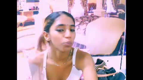 indiansexyslender4u2luv online show from 03/09/25, 08:51