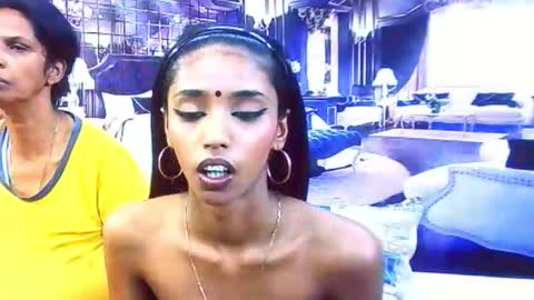 indiansexyslender4u2luv online show from 11/22/25, 05:39