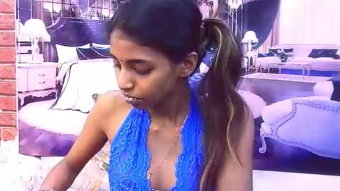 indiansexyslender4u2luv online show from 11/28/25, 05:21