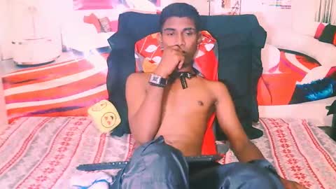 Snapshot of indianthuggin chatting on 11/17/25, 07:03 BabyFace online show from 11/17/25, 07:03