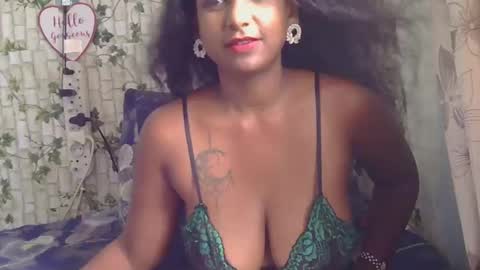 tina online show from 02/09/25, 08:11
