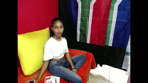 Snapshot of indianvixen07 chatting on 04/21/26, 02:51 indianvixen07 online show from 04/21/26, 02:51