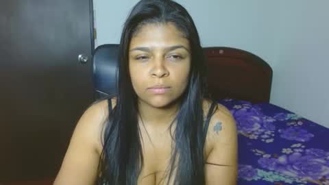 Aleja vallejo online show from 12/28/24, 08:16