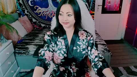 Snapshot of indica_me chatting on 01/04/25, 06:09 indica_me online show from 01/04/25, 06:09