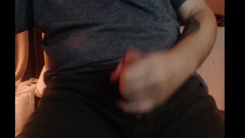 Snapshot of indicasonly chatting on 01/05/25, 07:49 indicasonly online show from 01/05/25, 07:49