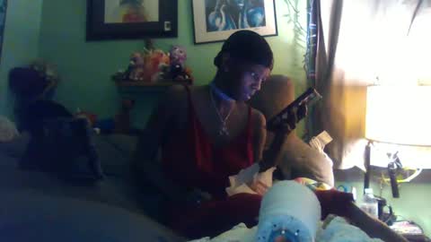 Snapshot of indigo_scorpio chatting on 09/18/25, 07:43 indigo_scorpio online show from 09/18/25, 07:43