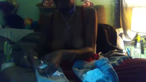 Snapshot of indigo_scorpio chatting on 09/24/25, 06:39 indigo_scorpio online show from 09/24/25, 06:39