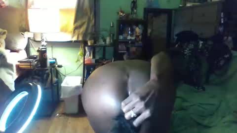 Snapshot of indigo_scorpio chatting on 12/19/25, 06:53 indigo_scorpio online show from 12/19/25, 06:53