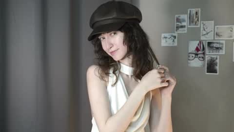 Snapshot of indiramcclamroch chatting on 04/28/26, 02:27 My name Nancy online show from 04/28/26, 02:27
